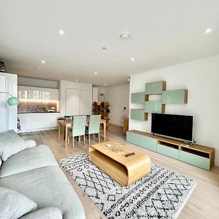 Luxury 2 Bedroom 2 Bathroom Apartment - London City Airport Exterior foto